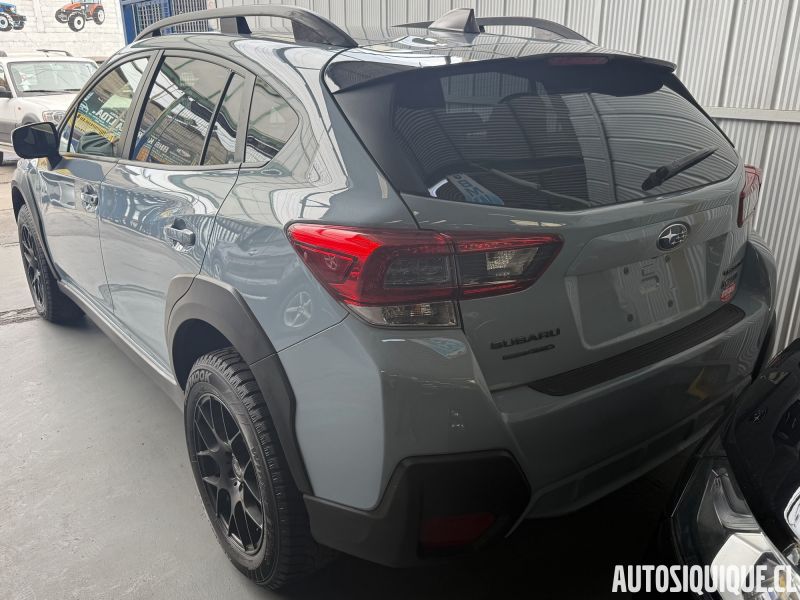 Archivo:Subaru Crosstrek MY2021 - 2023 OUTDOOR TRIM CANADA REAR.jpeg
