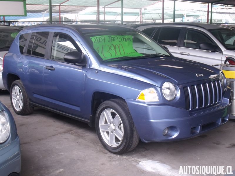 Archivo:Jeep Compass 1 USDM MY2007 - 2010.jpeg