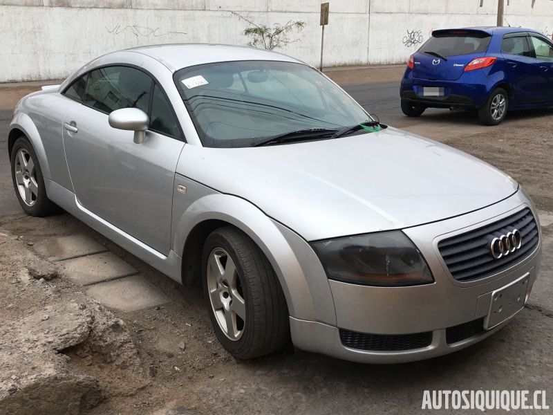 Archivo:Audi TT MK1 10-1999 - 11-2002.jpeg